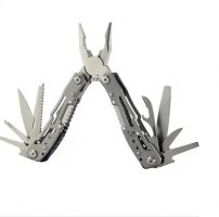 MULTI-OUTIL 12 en 1 multi-tool