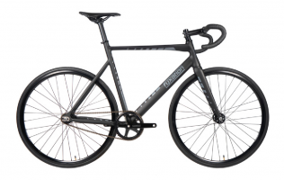 vélo fixie Fyxation - COMET TRACK STEALTH BLACK - 2024 fixed gear bike